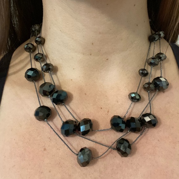 Black beaded necklace - Picture 1 of 4